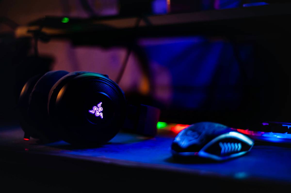 gaming how to add controller pc: Your No-B.S. Guide to Plug-and-Play Setup in 2024